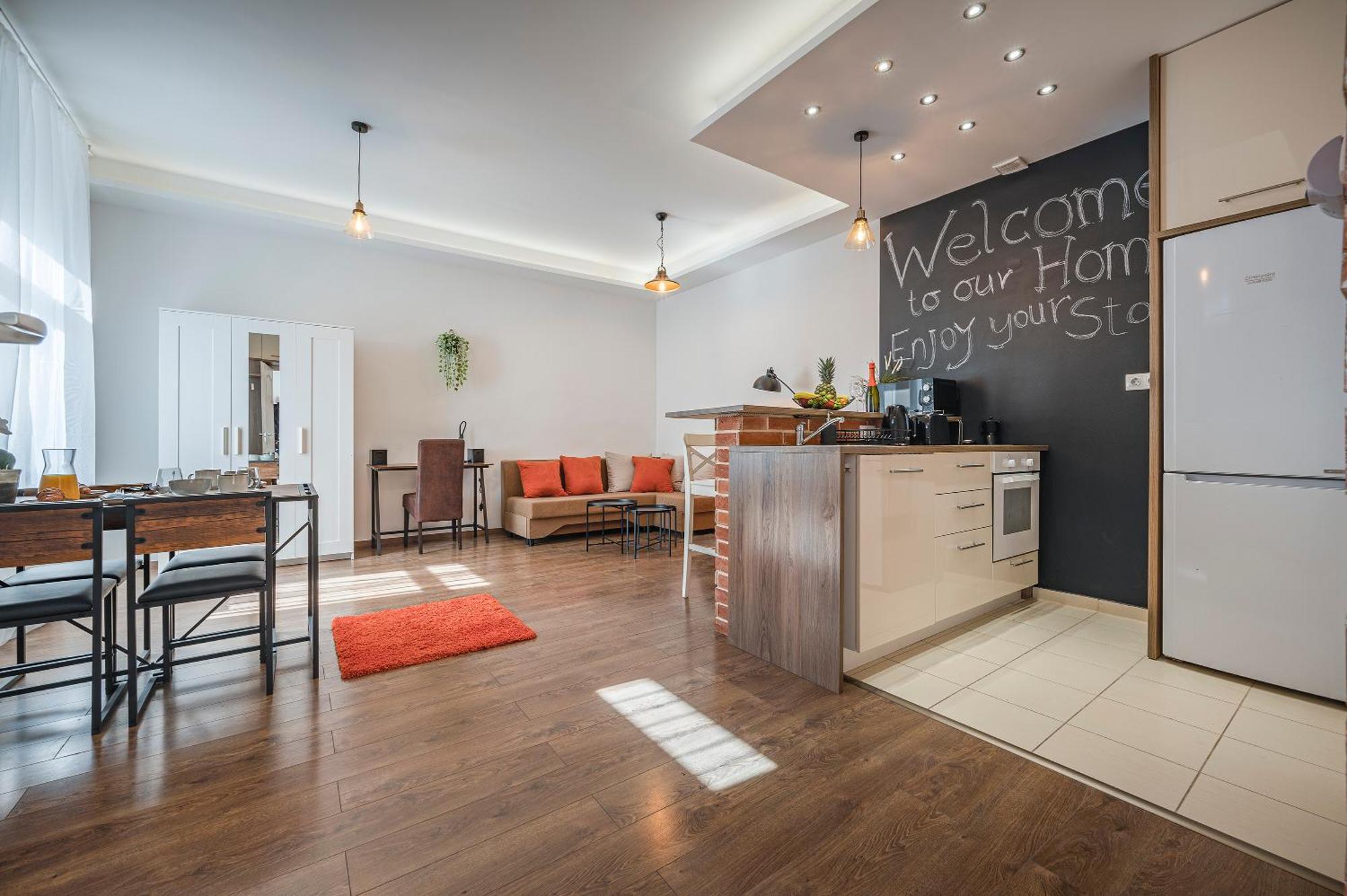 Design @ Rumbach Apartment *
